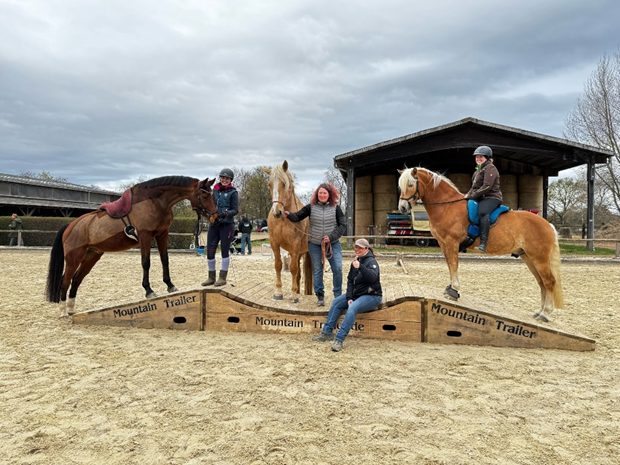 Gruppenbild.png